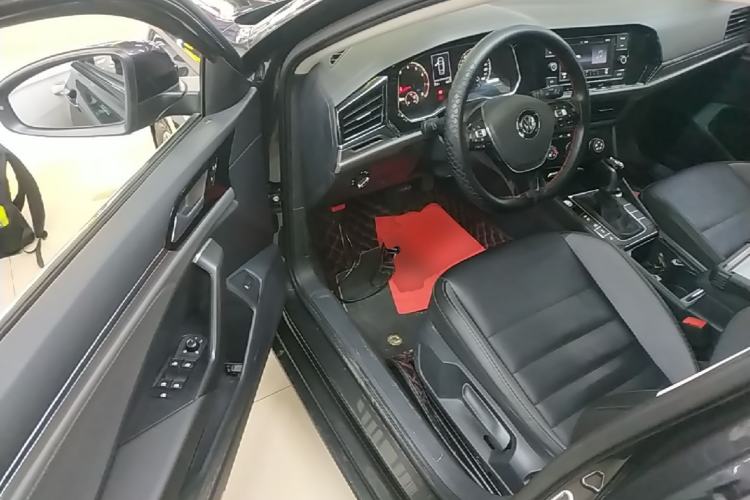 Used Volkswagen Sagitar 2020 280TSI DSG Comfort Version China VI Standard Driver Seat