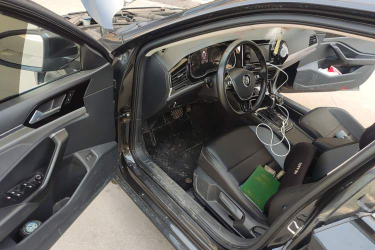 Used Volkswagen Sagitar 2020 280TSI DSG Comfort Version China VI Standard Driver Seat
