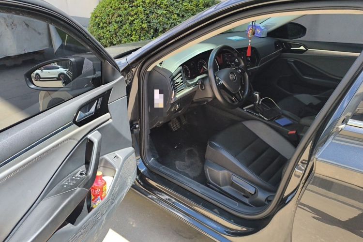 Used Volkswagen Sagitar 2020 200TSI DSG Comfort Version China VI Standard Driver Seat