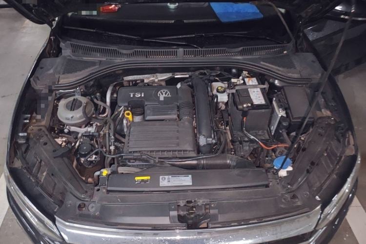 Used Volkswagen Sagitar 2020 200TSI DSG Comfort Version China VI Standard Engine Bay