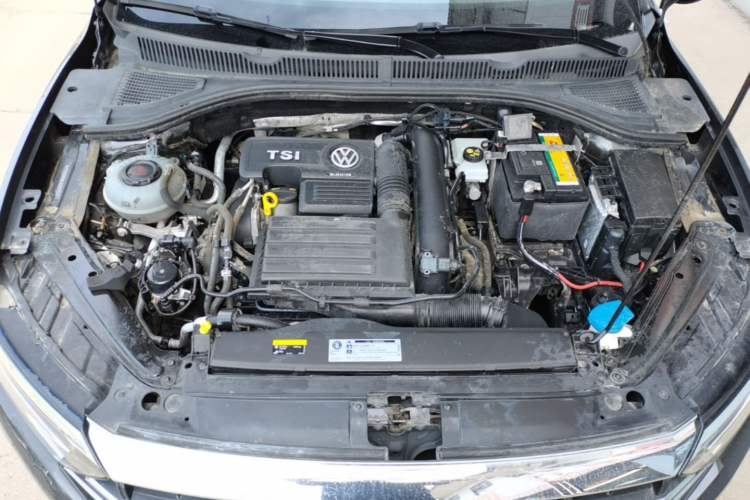 Used Volkswagen Sagitar 2020 200TSI DSG Comfort Version China VI Standard Engine Bay