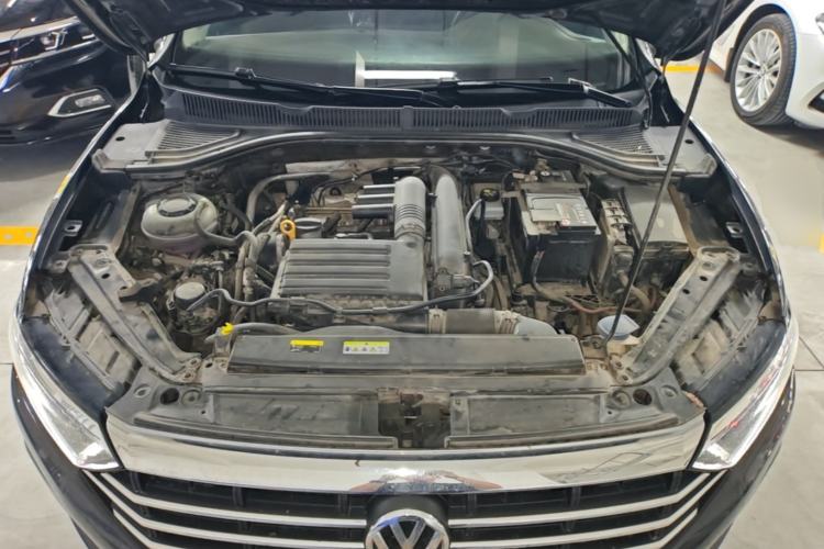 Used Volkswagen Sagitar 2020 280TSI DSG Comfort Version China VI Standard Engine Bay