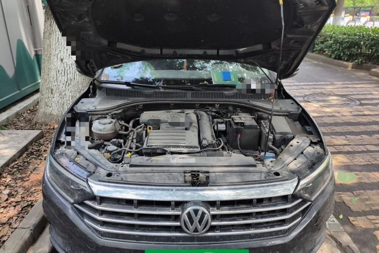 Used Volkswagen Sagitar 2020 200TSI DSG Comfort Version China VI Standard Engine Bay