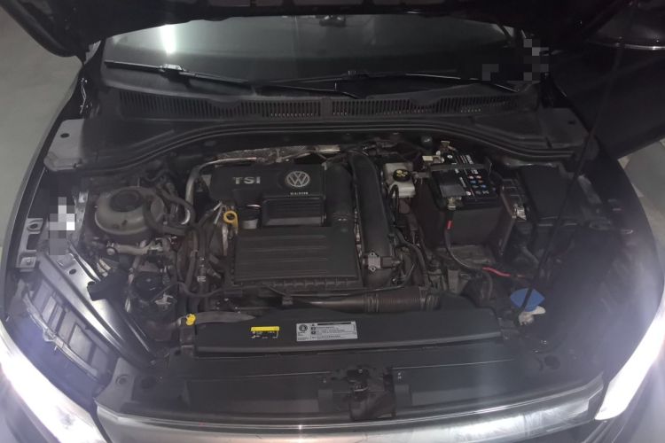 Used Volkswagen Sagitar 2020 280TSI DSG Comfort Version China VI Standard Engine Bay