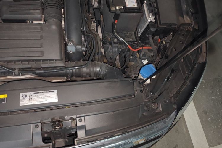 Used Volkswagen Sagitar 2020 200TSI DSG Comfort Version China VI Standard Engine Bay Left