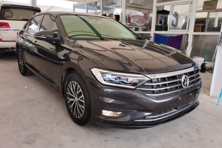 Used Volkswagen Sagitar 2020 280TSI DSG Comfort Version China VI Standard Front Right 45 Deg