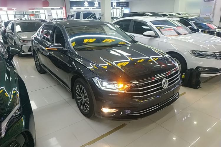Used Volkswagen Sagitar 2020 280TSI DSG Comfort Version China VI Standard Front Right 45 Deg
