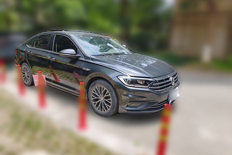 Used Volkswagen Sagitar 2020 280TSI DSG Comfort Version China VI Standard Front Right 45 Deg