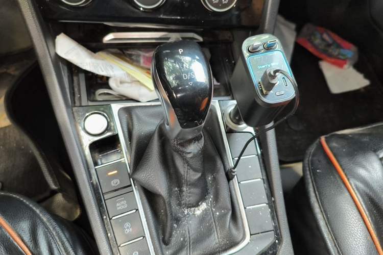 Used Volkswagen Sagitar 2020 200TSI DSG Comfort Version China VI Standard Gear Lever