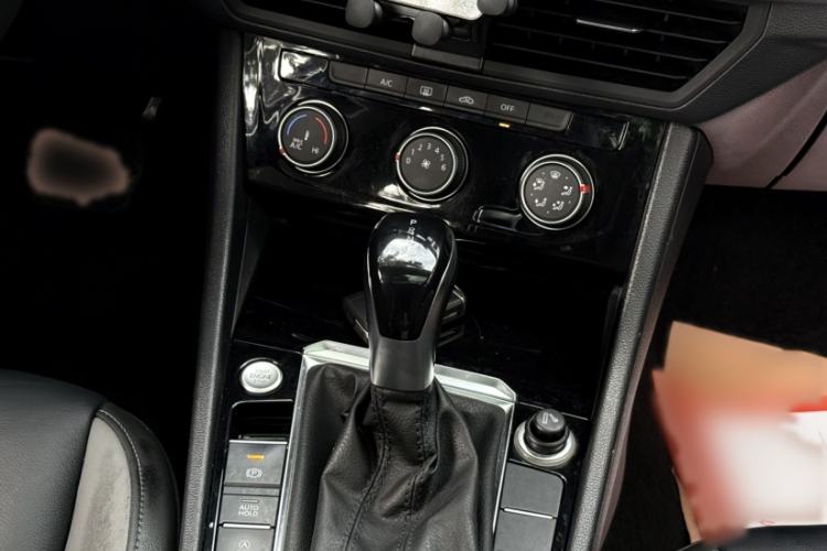 Used Volkswagen Sagitar 2020 280TSI DSG Comfort Version China VI Standard Gear Lever