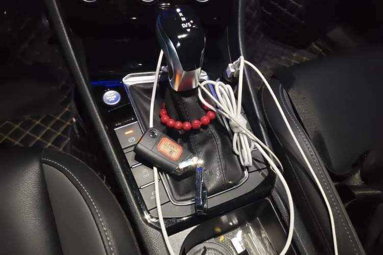 Used Volkswagen Sagitar 2020 280TSI DSG Comfort Version China VI Standard Gear Lever