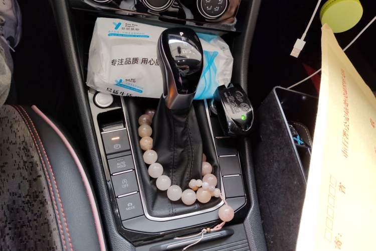 Used Volkswagen Sagitar 2020 280TSI DSG Comfort Version China V Standard Gear Lever