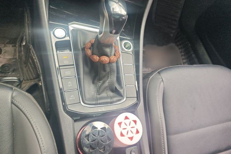 Used Volkswagen Sagitar 2020 280TSI DSG Comfort Version China VI Standard Gear Lever