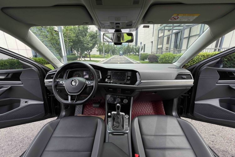 Used Volkswagen Sagitar 2020 280TSI DSG Comfort Version China VI Standard Headliner
