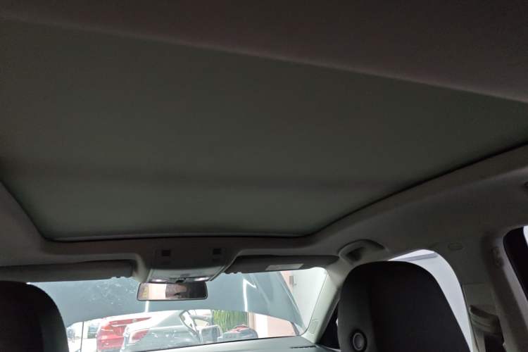 Used Volkswagen Sagitar 2020 280TSI DSG Comfort Version China VI Standard Headliner
