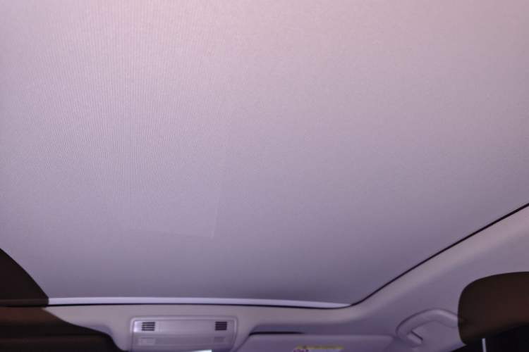 Used Volkswagen Sagitar 2020 200TSI DSG Comfort Version China VI Standard Headliner