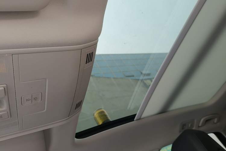 Used Volkswagen Sagitar 2020 280TSI DSG Comfort Version China VI Standard Headliner