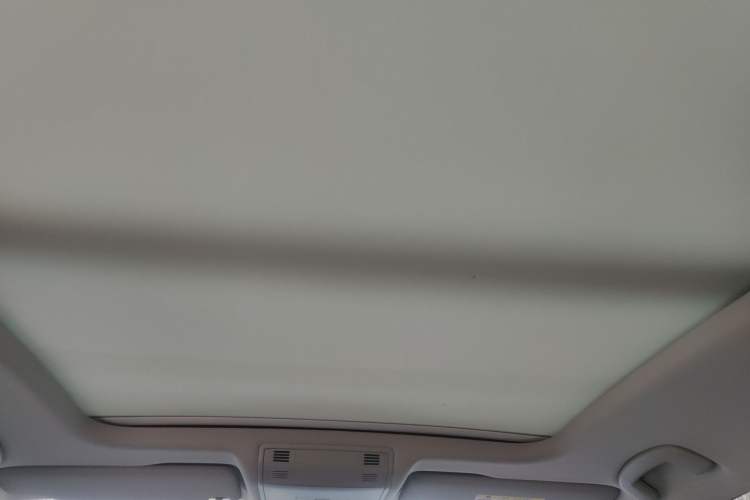Used Volkswagen Sagitar 2020 280TSI DSG Comfort Version China VI Standard Headliner