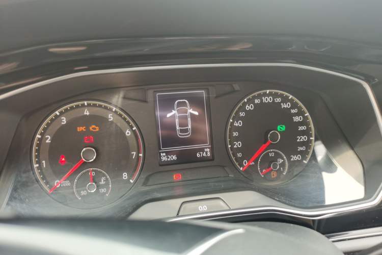 Used Volkswagen Sagitar 2020 280TSI DSG Comfort Version China VI Standard Instrument Cluster