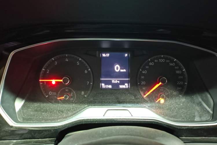 Used Volkswagen Sagitar 2020 280TSI DSG Comfort Version China VI Standard Instrument Cluster