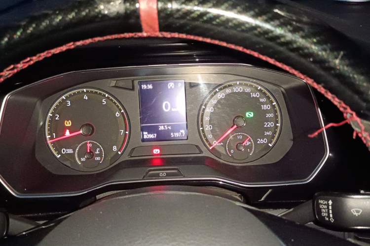 Used Volkswagen Sagitar 2020 280TSI DSG Comfort Version China VI Standard Instrument Cluster