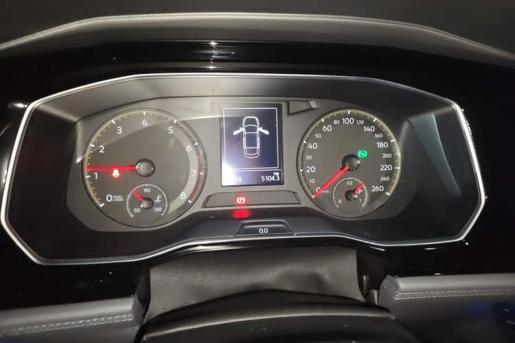Used Volkswagen Sagitar 2020 280TSI DSG Comfort Version China VI Standard Instrument Cluster