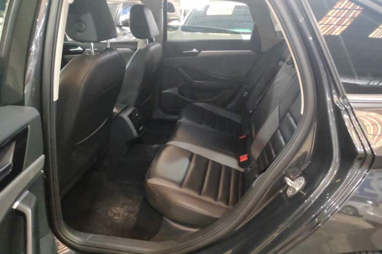 Used Volkswagen Sagitar 2020 200TSI DSG Comfort Version China VI Standard Interior 2