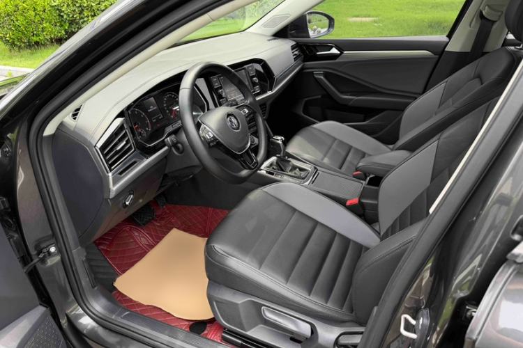 Used Volkswagen Sagitar 2020 280TSI DSG Comfort Version China VI Standard Interior 4