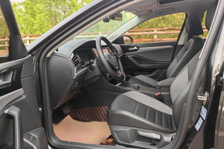 Used Volkswagen Sagitar 2020 280TSI DSG Comfort Version China VI Standard Interior 9
