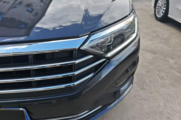 Used Volkswagen Sagitar 2020 280TSI DSG Comfort Version China VI Standard Left Front Headlight