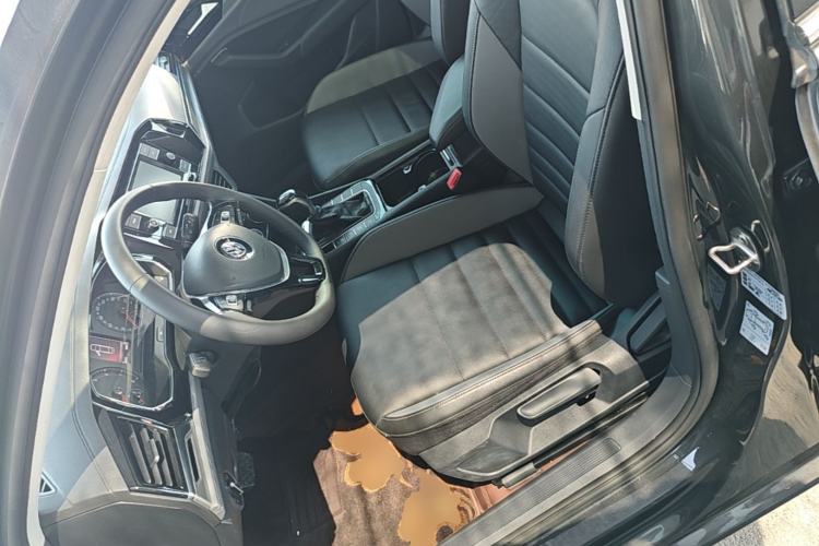 Used Volkswagen Sagitar 2020 280TSI DSG Comfort Version China VI Standard Left Front Seat