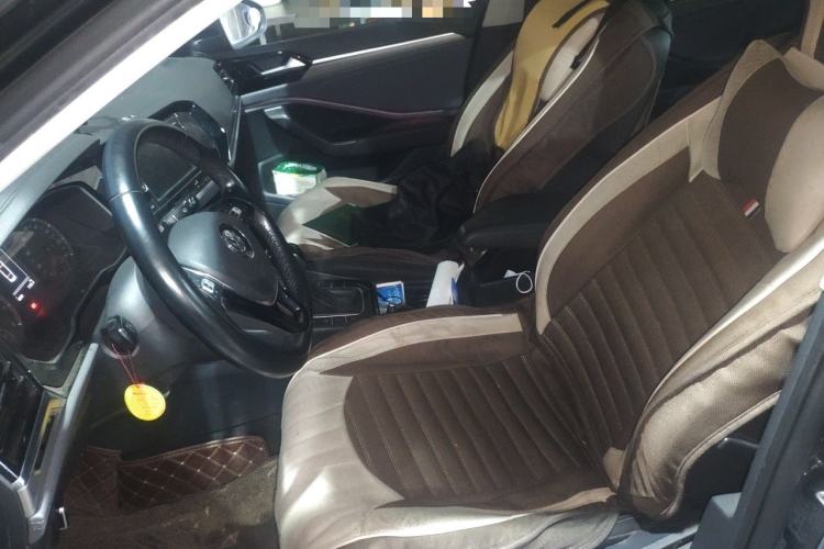Used Volkswagen Sagitar 2020 200TSI DSG Comfort Version China VI Standard Left Front Seat
