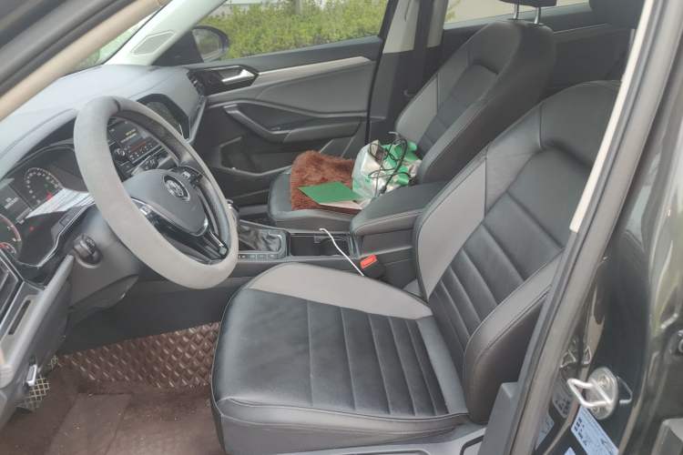 Used Volkswagen Sagitar 2020 280TSI DSG Comfort Version China VI Standard Left Front Seat