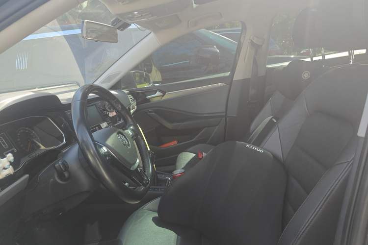 Used Volkswagen Sagitar 2020 200TSI Manual Comfort Version China VI Standard Left Front Seat