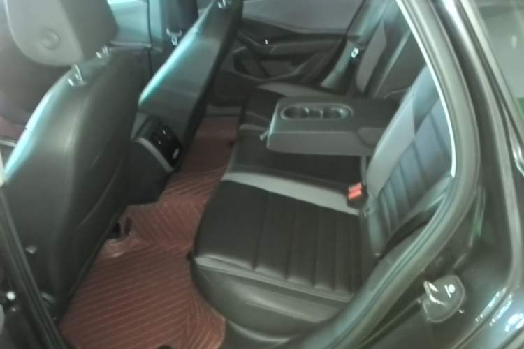 Used Volkswagen Sagitar 2020 280TSI DSG Comfort Version China VI Standard Left Rear Seat