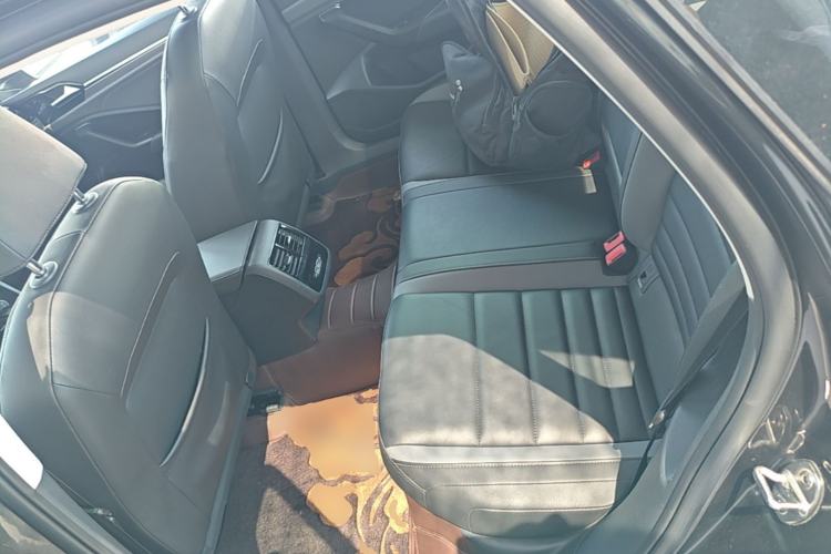 Used Volkswagen Sagitar 2020 280TSI DSG Comfort Version China VI Standard Left Rear Seat