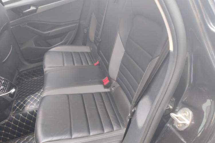 Used Volkswagen Sagitar 2020 280TSI DSG Comfort Version China VI Standard Left Rear Seat
