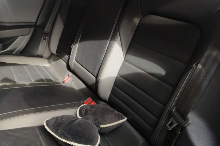Used Volkswagen Sagitar 2020 280TSI DSG Comfort Version China VI Standard Left Rear Seat