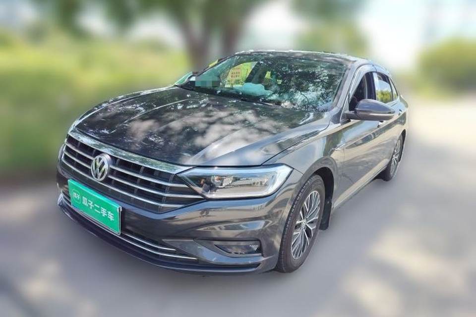 Volkswagen Sagitar 2020