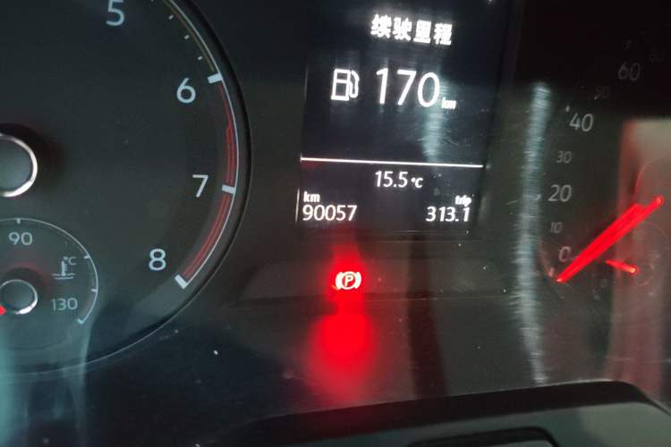 Used Volkswagen Sagitar 2020 200TSI DSG Comfort Version China VI Standard Odometer Close Up