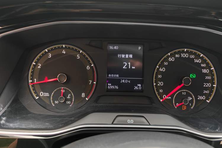Used Volkswagen Sagitar 2020 280TSI DSG Comfort Version China VI Standard Odometer Close Up