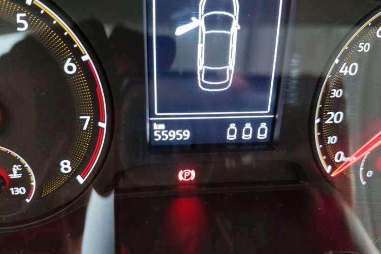 Used Volkswagen Sagitar 2020 280TSI DSG Comfort Version China V Standard Odometer Close Up