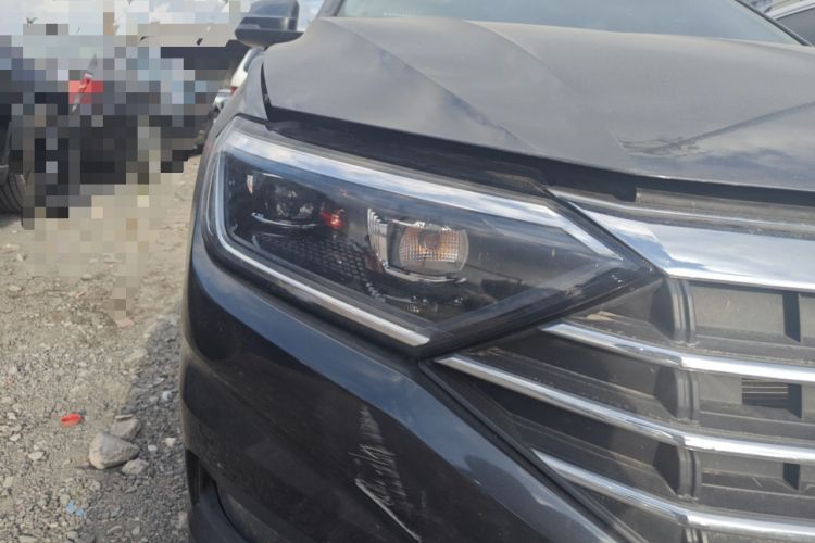 Used Volkswagen Sagitar 2020 200TSI DSG Comfort Version China VI Standard Right Front Headlight