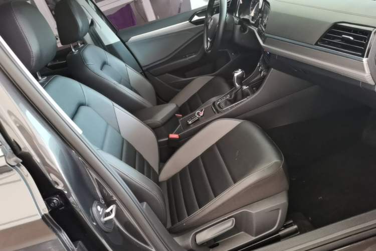 Used Volkswagen Sagitar 2020 280TSI DSG Comfort Version China VI Standard Right Front Seat