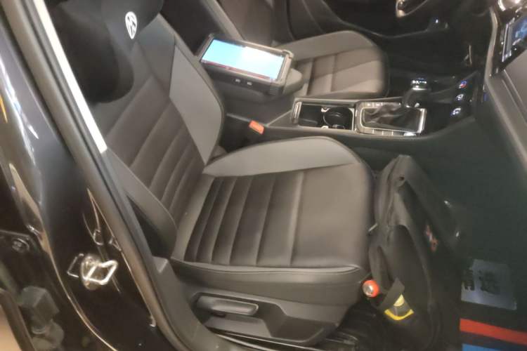Used Volkswagen Sagitar 2020 280TSI DSG Comfort Version China VI Standard Right Front Seat