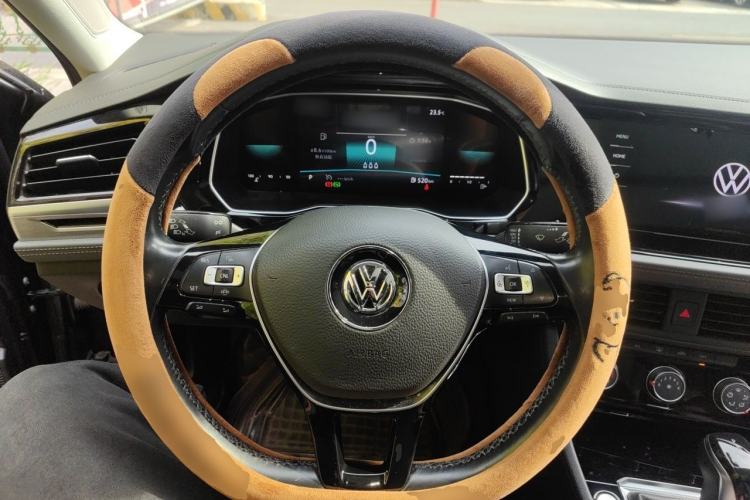 Used Volkswagen Sagitar 2020 280TSI DSG Comfort Version China VI Standard Steering Wheel