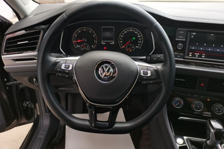Used Volkswagen Sagitar 2020 200TSI DSG Comfort Version China VI Standard Steering Wheel