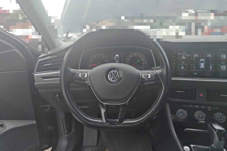 Used Volkswagen Sagitar 2020 200TSI DSG Comfort Version China VI Standard Steering Wheel