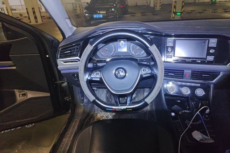 Used Volkswagen Sagitar 2020 200TSI DSG Comfort Version China VI Standard Steering Wheel
