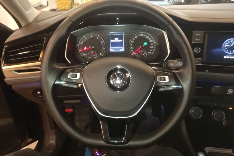 Used Volkswagen Sagitar 2020 280TSI DSG Comfort Version China VI Standard Steering Wheel
